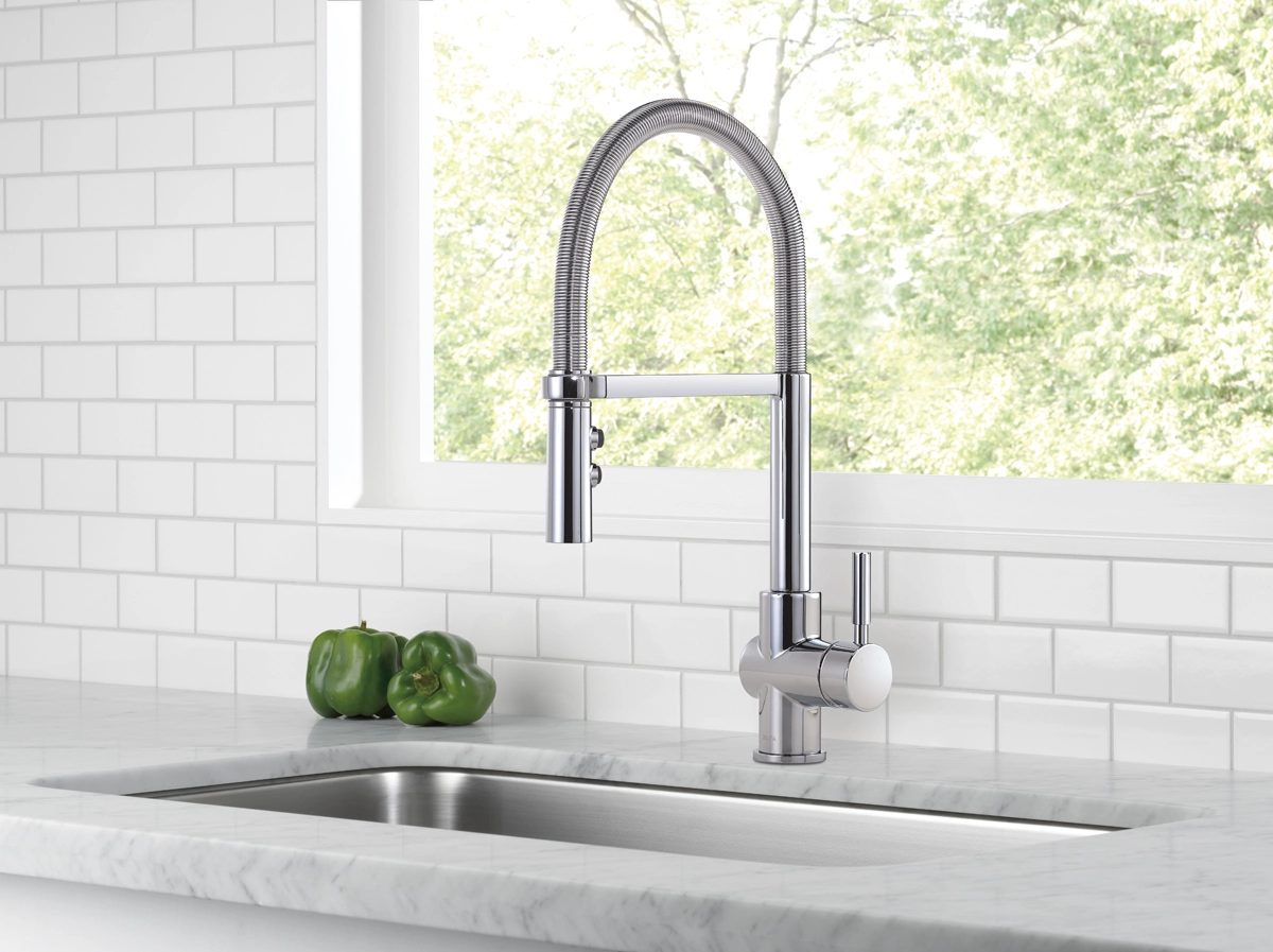 DELTA Struct Gourmet Single Handle Pull-Down Kitchen Faucet With Spring Spout In Chrome - Image 3